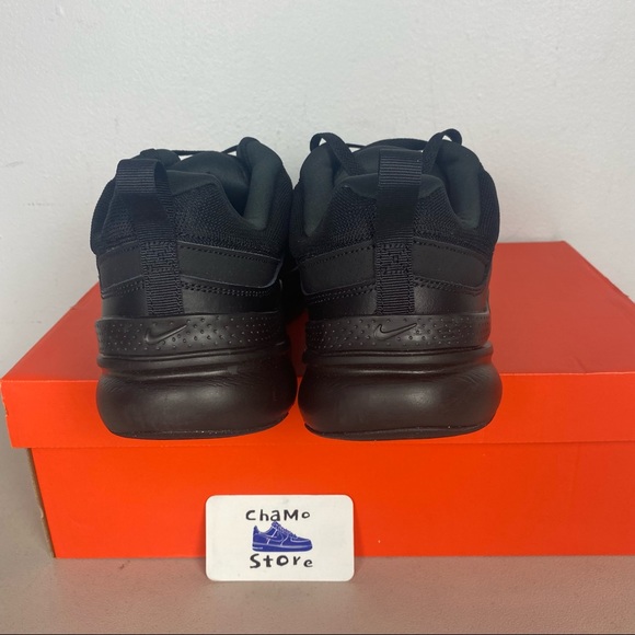 Nike DEFYALLDAY Black Athletic Training Sneakers Shoes DJ1196-001 Mens Size - Picture 4 of 10